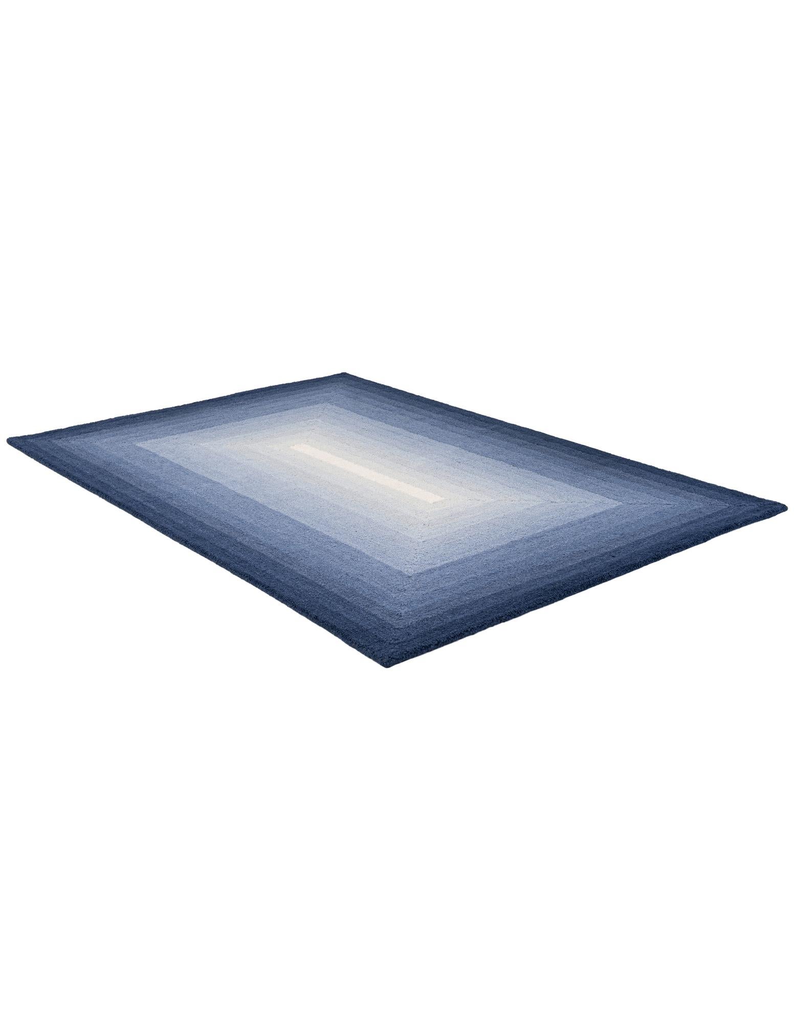 4' 1 x 6' 1 Ombre Wool Rug