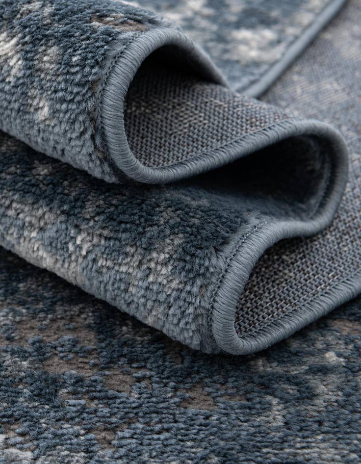 Detail image of 6' x 9' Oregon Rug