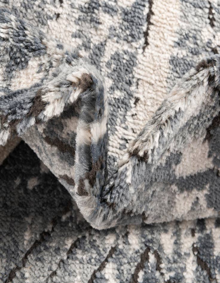 Detail image of 6' x 9' Oregon Rug