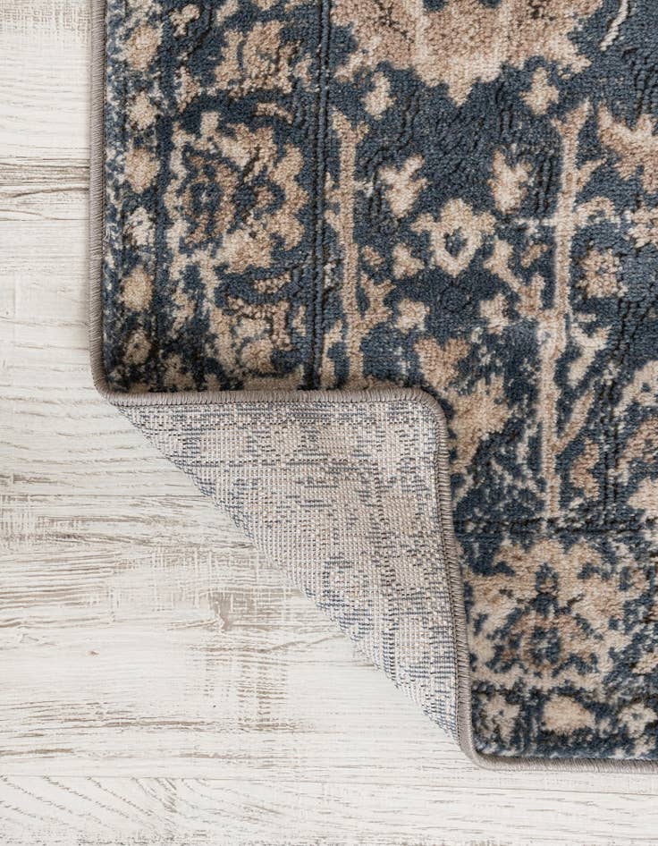 Detail image of 4' x 6' Oregon Rug