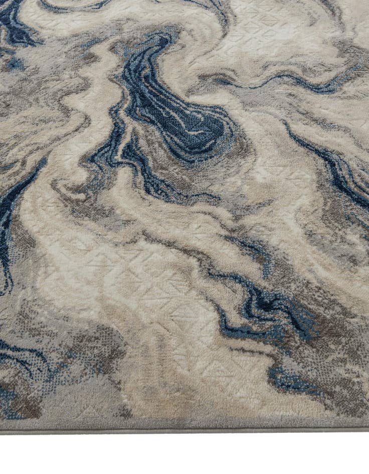 Detail image of 6' 7 x 9' 5 Oslo Rug