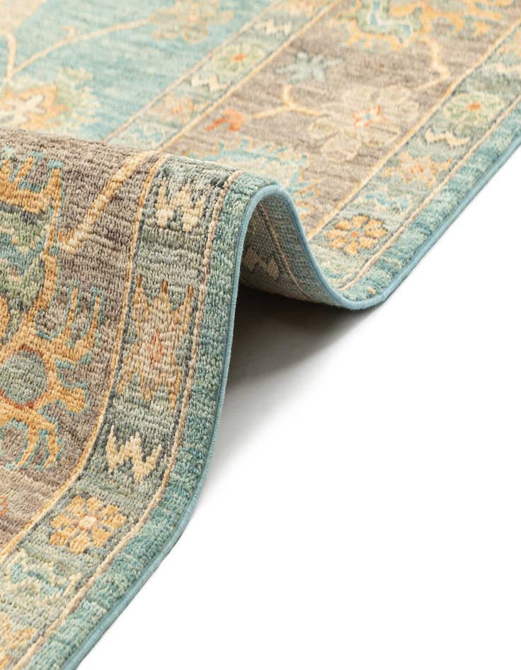 Detail image of 7' 9 x 9' 10  Hand Knotted Oushak Rug