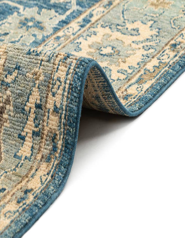 Detail image of 7' 9 x 10'  Hand Knotted Oushak Rug