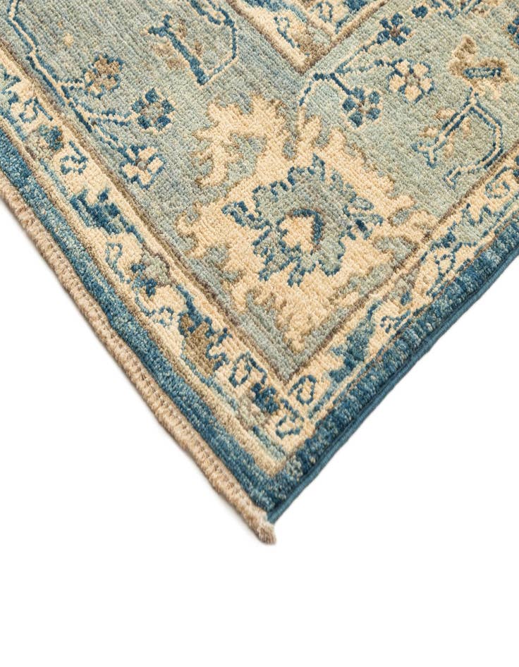 Detail image of 7' 9 x 10'  Hand Knotted Oushak Rug