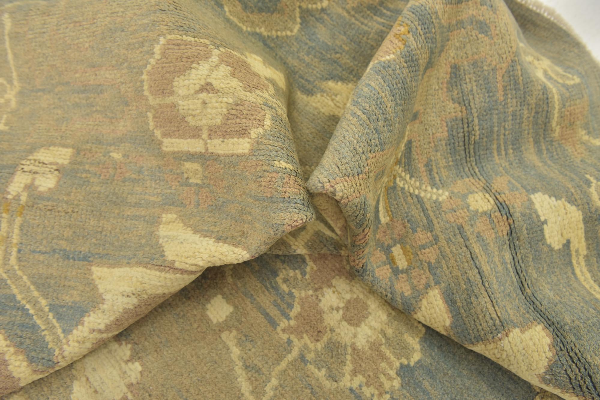 11' 9 x 15' 9 Hand Knotted Oushak Wool Rug