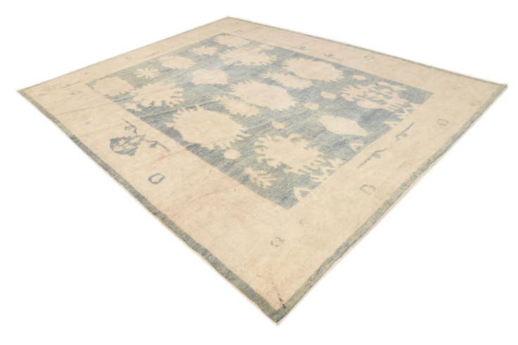 Detail image of 9' 2 x 11' 3 Hand Knotted Oushak Wool Rug