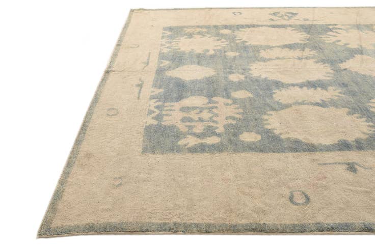 Detail image of 9' 2 x 11' 3 Hand Knotted Oushak Wool Rug