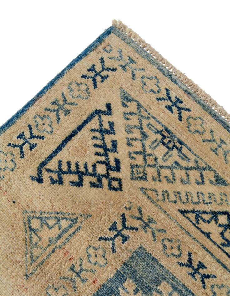 Detail image of 4' 10 x 6' 5 Hand Knotted Oushak Wool Rug