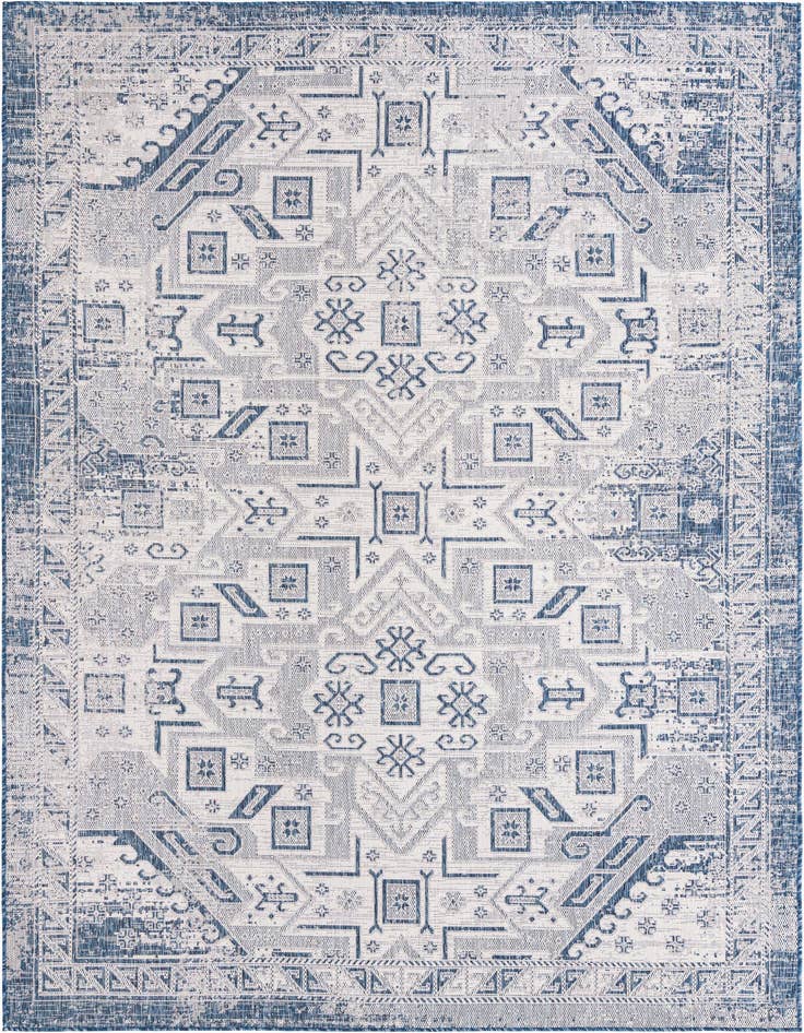 Detail image of 7' 10 x 11' Easy-Clean Aztec Indoor / Outdoor Rug