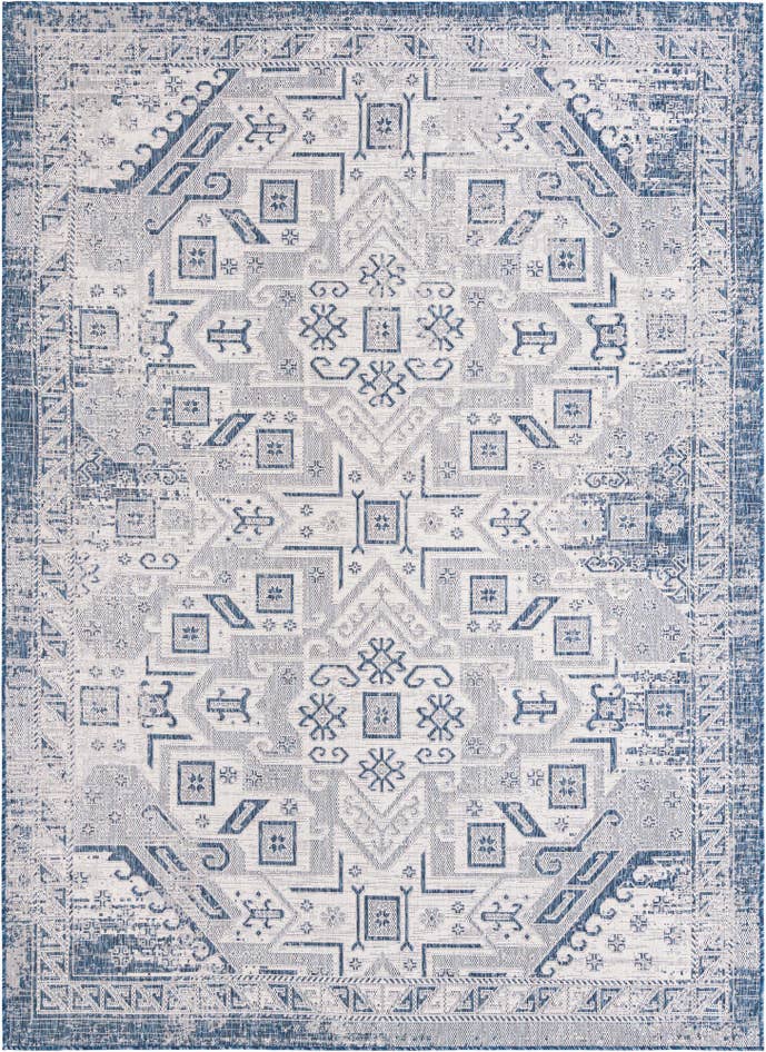Detail image of 7' 10 x 11' Easy-Clean Aztec Indoor / Outdoor Rug