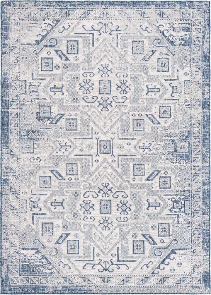 7' x 10' Easy-Clean Aztec Indoor / Outdoor Rug