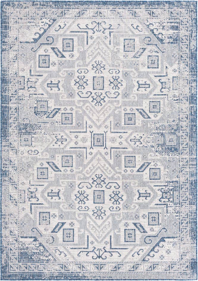 Detail image of 7' x 10' Easy-Clean Aztec Indoor / Outdoor Rug