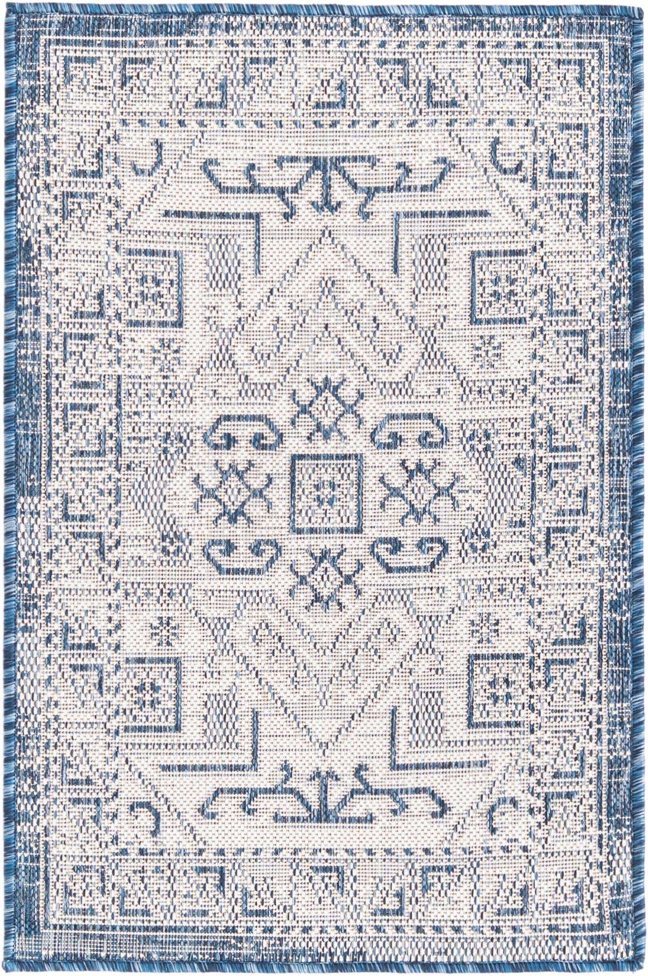 2' x 3' Easy-Clean Aztec Indoor / Outdoor Rug