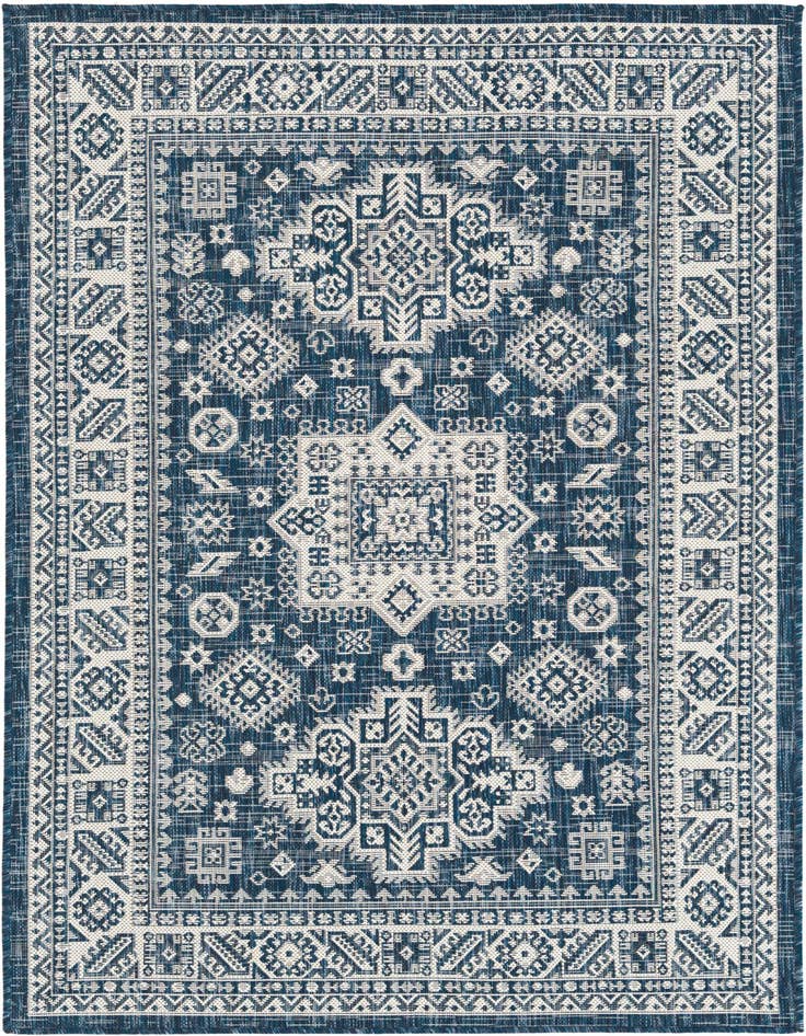 Detail image of 4' x 6' Easy-Clean Aztec Indoor / Outdoor Rug