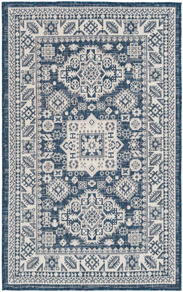 Detail image of 3' x 5' 3 Easy-Clean Aztec Indoor / Outdoor Rug