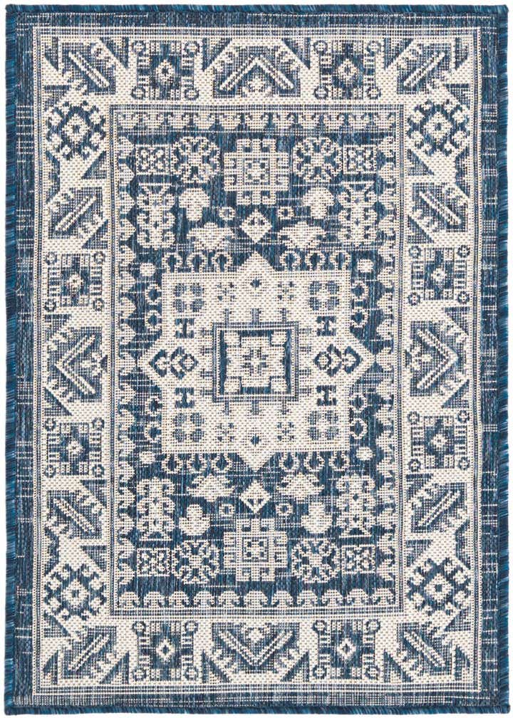 2' x 3' Easy-Clean Aztec Indoor / Outdoor Rug