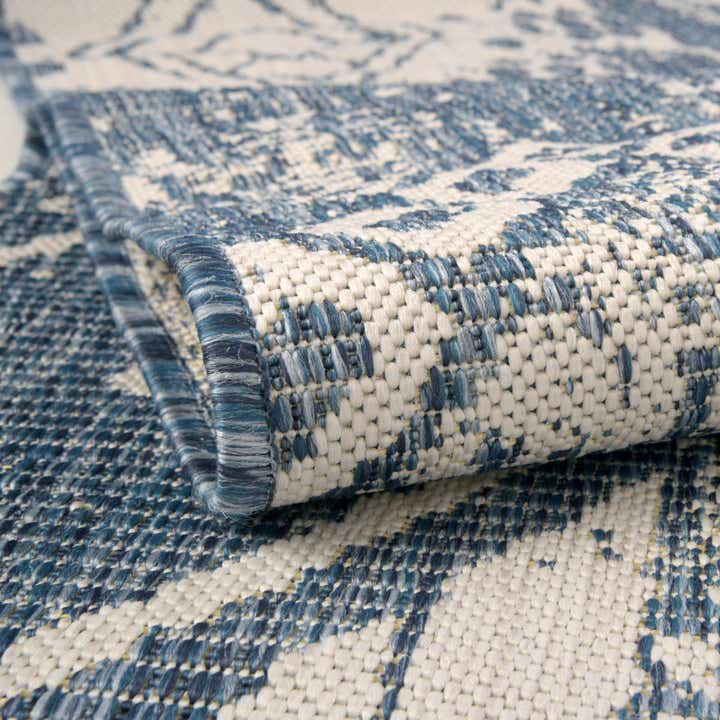 9' x 12' Easy-Clean Bohemian Indoor / Outdoor Rug