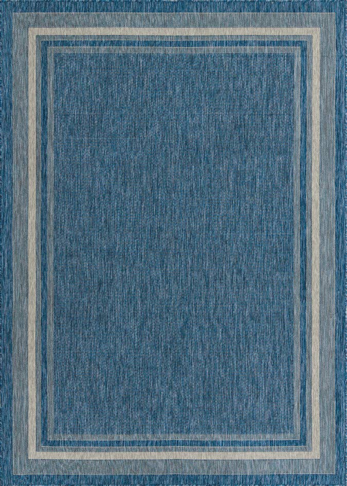 Detail image of 7' 10 x 11' Easy-Clean Border Indoor / Outdoor Rug
