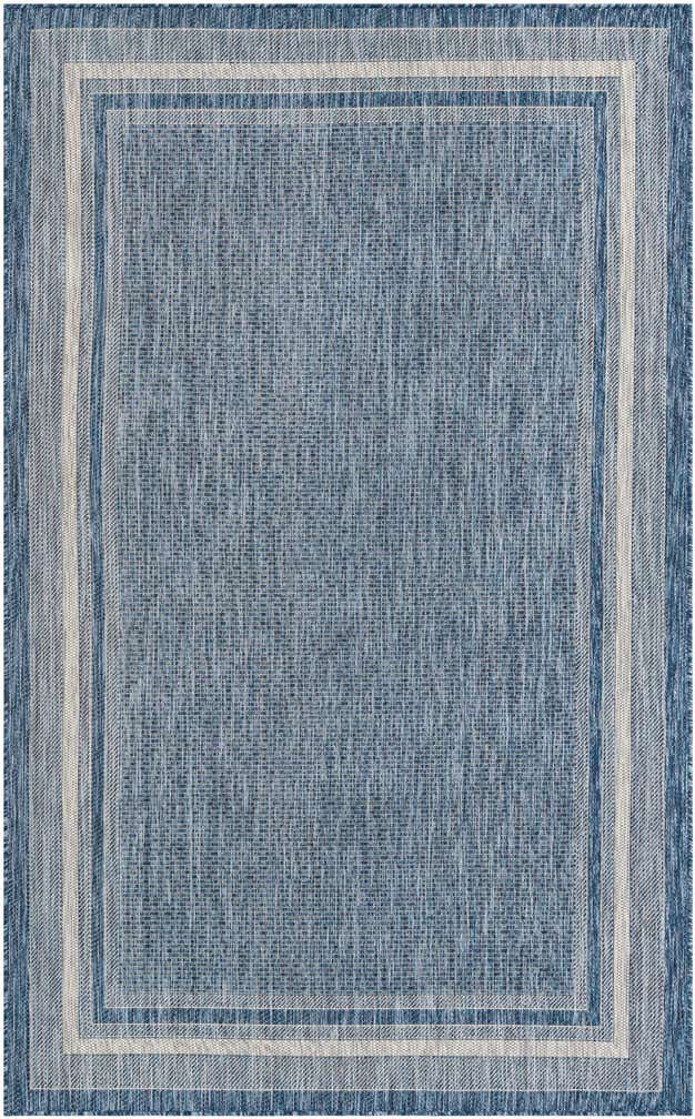5' 3 x 8' Easy-Clean Border Indoor / Outdoor Rug
