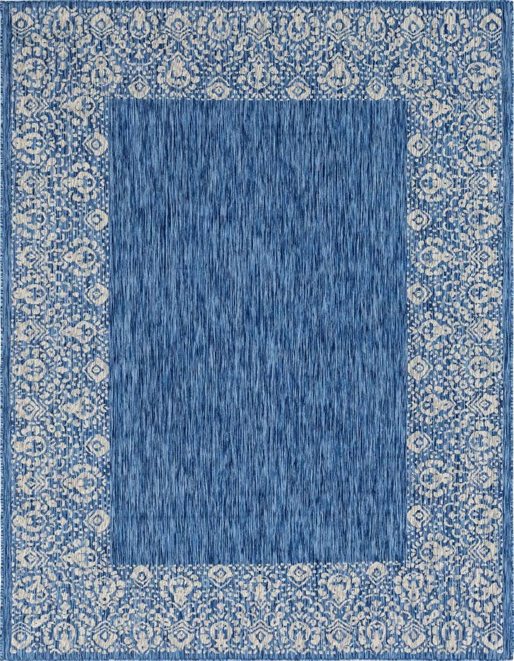 Detail image of 7' 10 x 11' Easy-Clean Border Indoor / Outdoor Rug