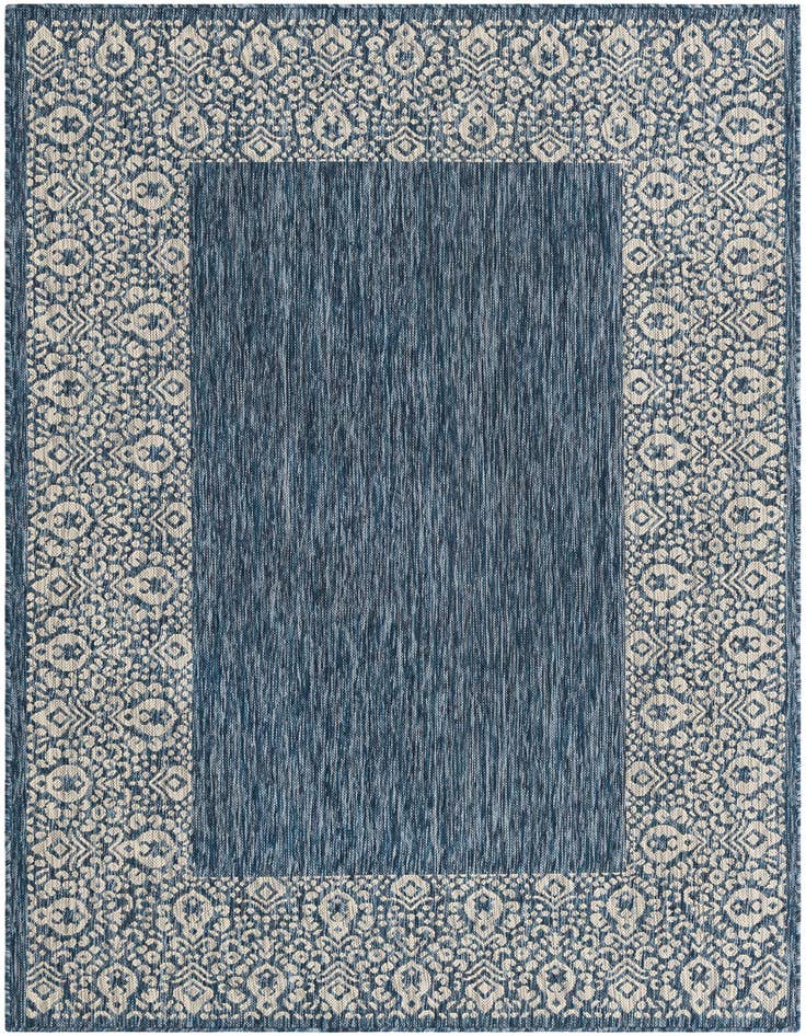 Detail image of 5' 3 x 8' Easy-Clean Border Indoor / Outdoor Rug