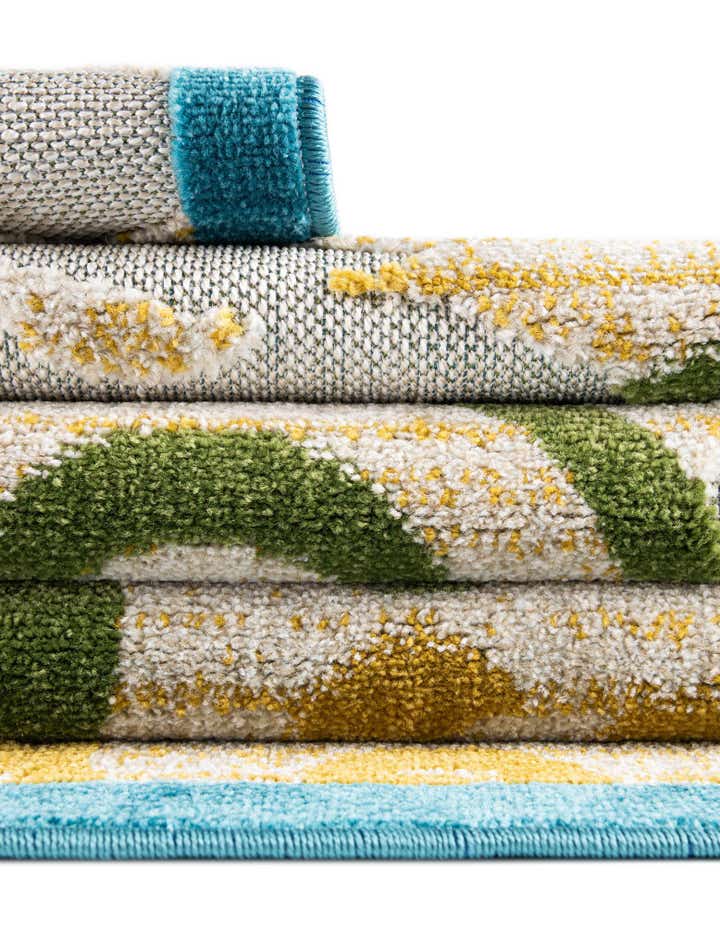6' x 9' Easy-Clean Botanical Indoor / Outdoor Rug