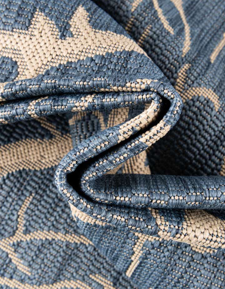 6' x 9' Easy-Clean Botanical Indoor / Outdoor Rug