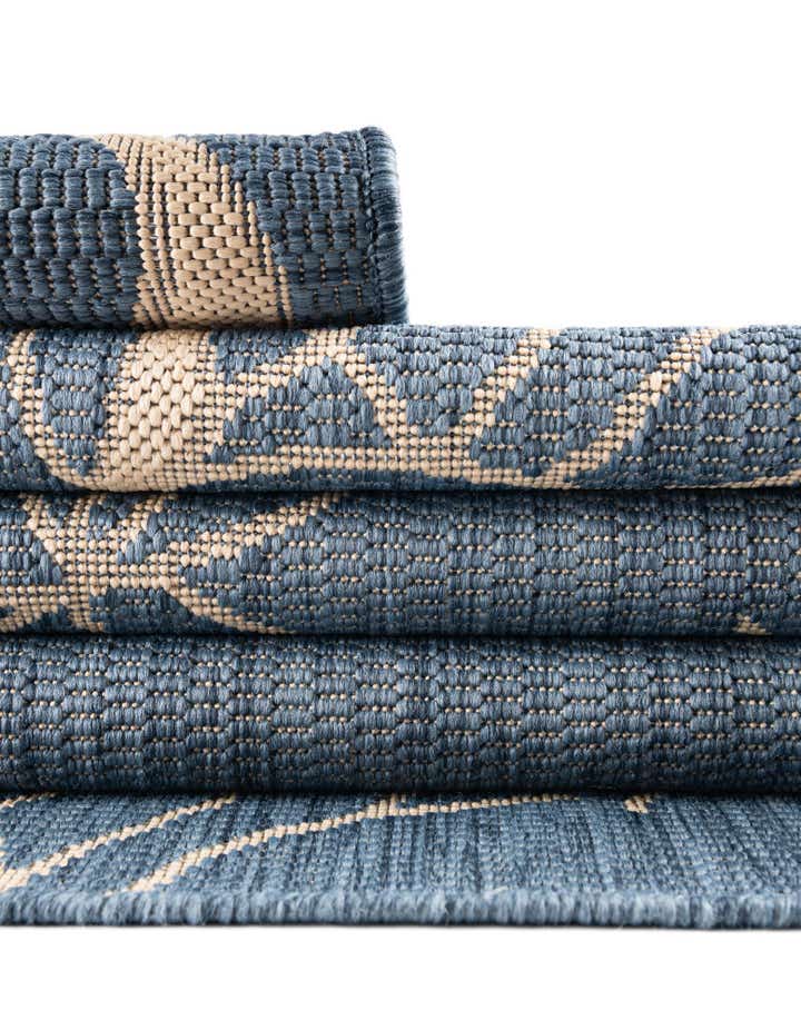 6' x 9' Easy-Clean Botanical Indoor / Outdoor Rug