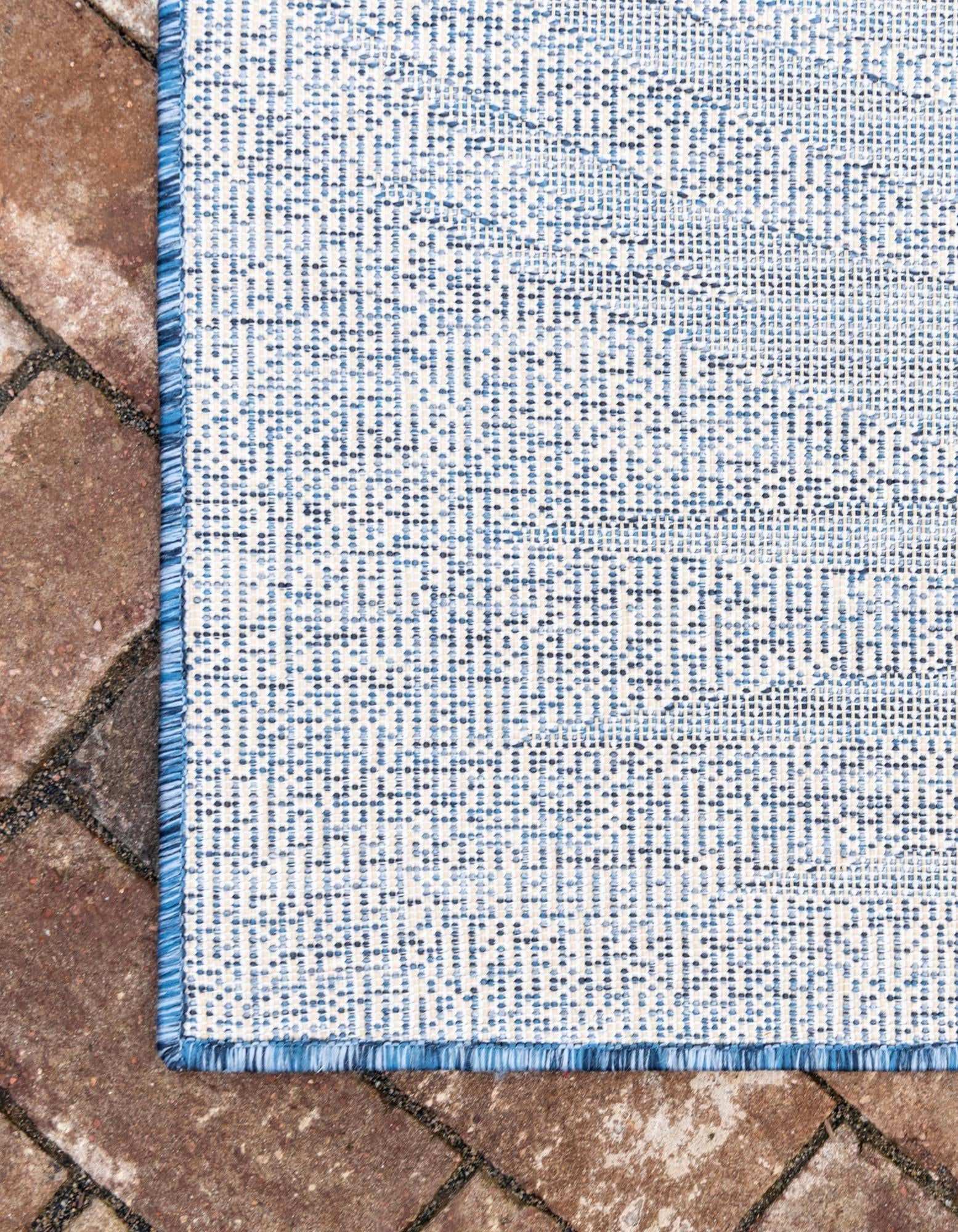 10' x 13' Easy-Clean Botanical Indoor / Outdoor Rug