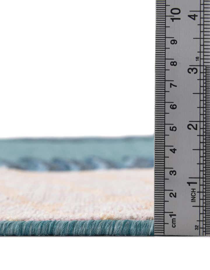 5' 2 x 8' Easy-Clean Botanical Indoor / Outdoor Rug