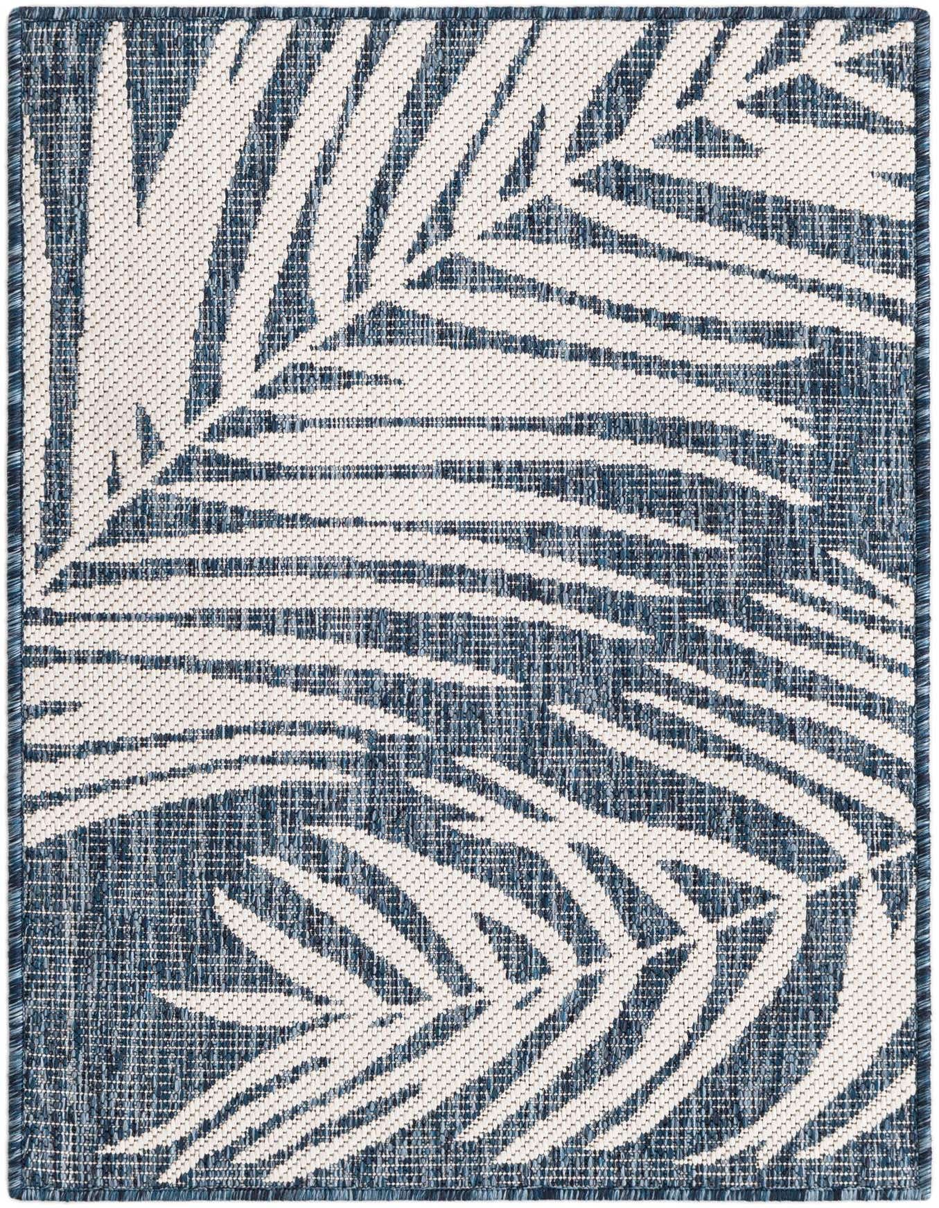 Primary image 2' x 3'  Washable Botanical Indoor / Outdoor Rug