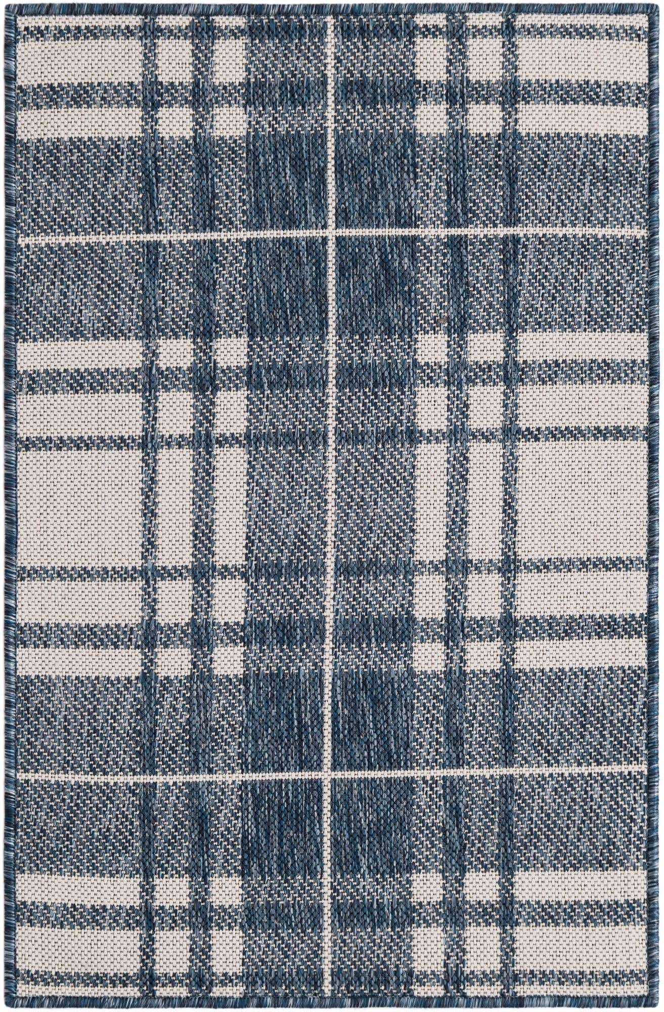 2' x 3' Easy-Clean Checkered Indoor / Outdoor Rug