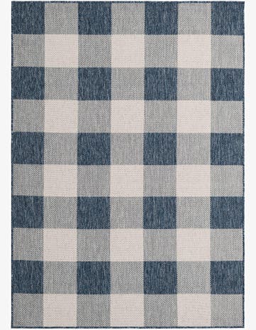 5' 3 x 7' Easy-Clean Checkered Indoor / Outdoor Rug