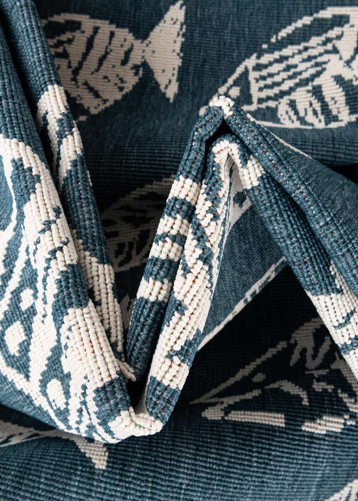 4' x 6' Easy-Clean Coastal Indoor / Outdoor Rug