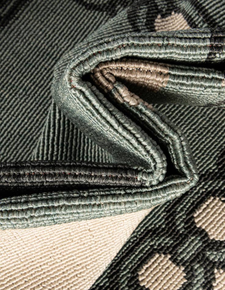 Detail image of 10' x 14'  Washable Coastal Indoor / Outdoor Rug