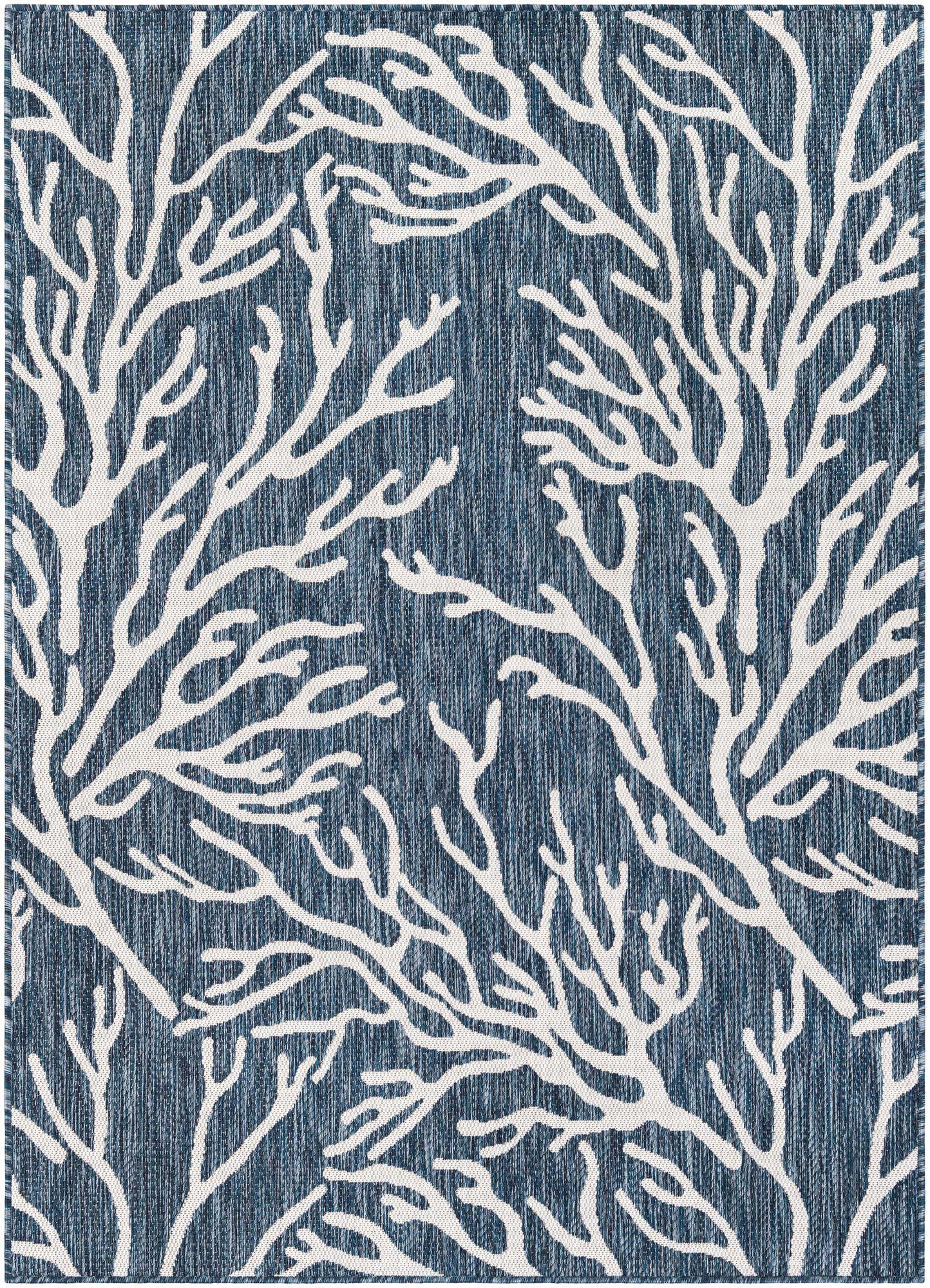 5' 3 x 7' Easy-Clean Coastal Indoor / Outdoor Rug