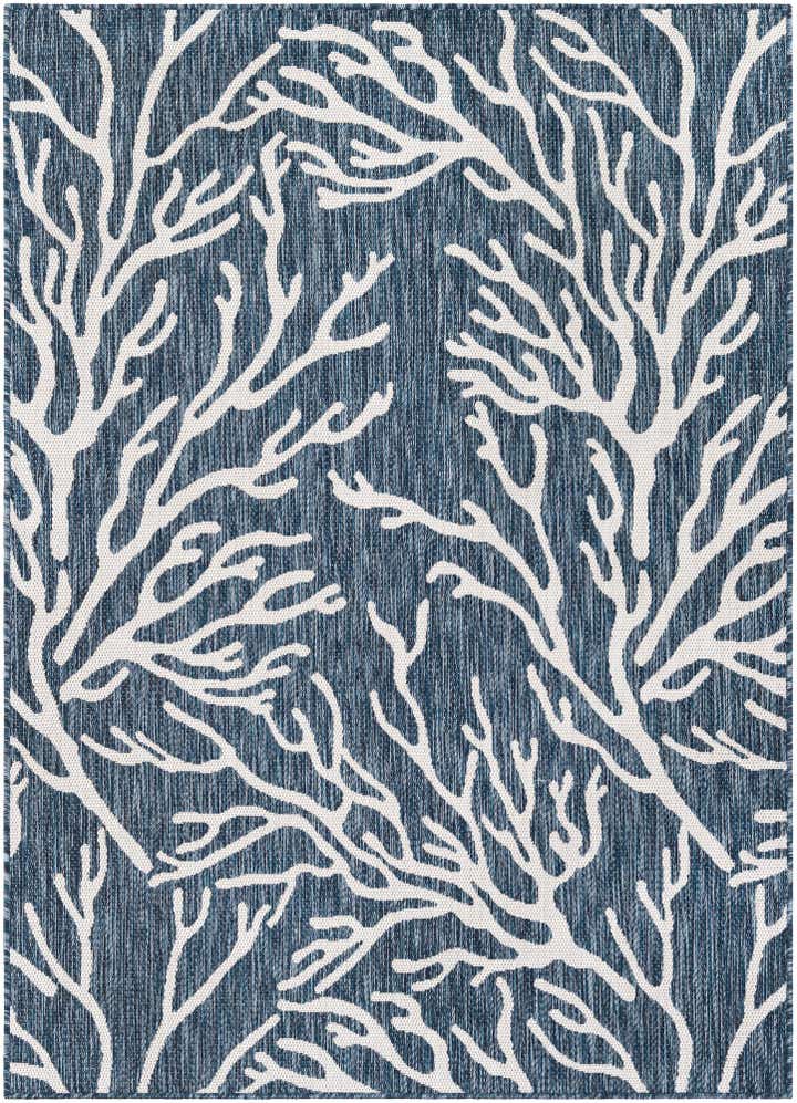 5' 3 x 7' Easy-Clean Coastal Indoor / Outdoor Rug