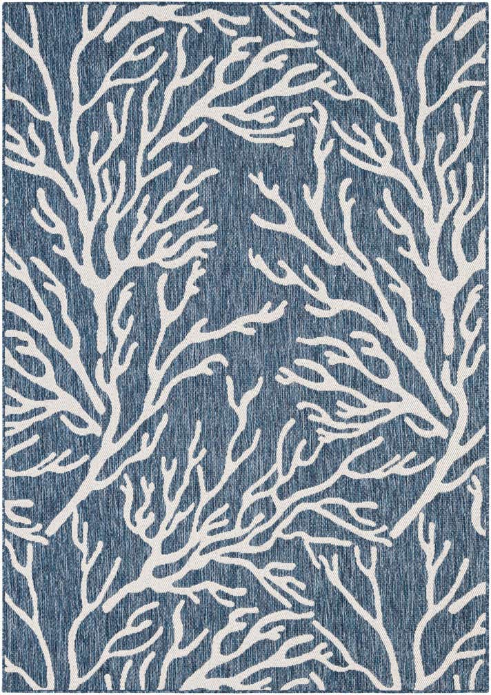 5' 3 x 8' Easy-Clean Coastal Indoor / Outdoor Rug