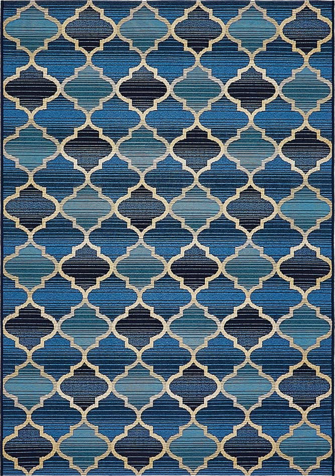 Detail image of 4' x 6' Easy-Clean Lattice Indoor / Outdoor Rug