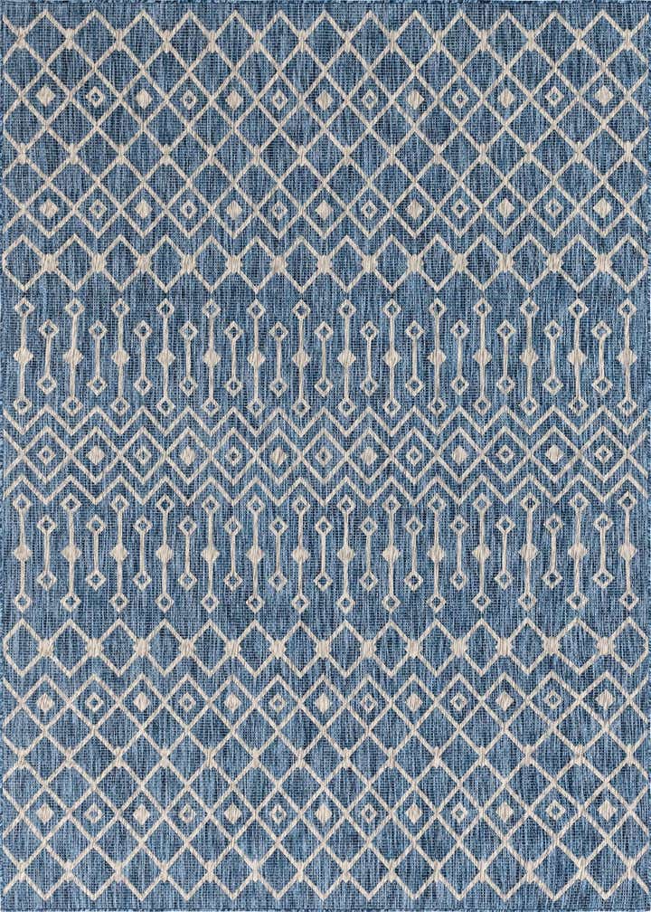 7' 10 x 11' Easy-Clean Lattice Indoor / Outdoor Rug
