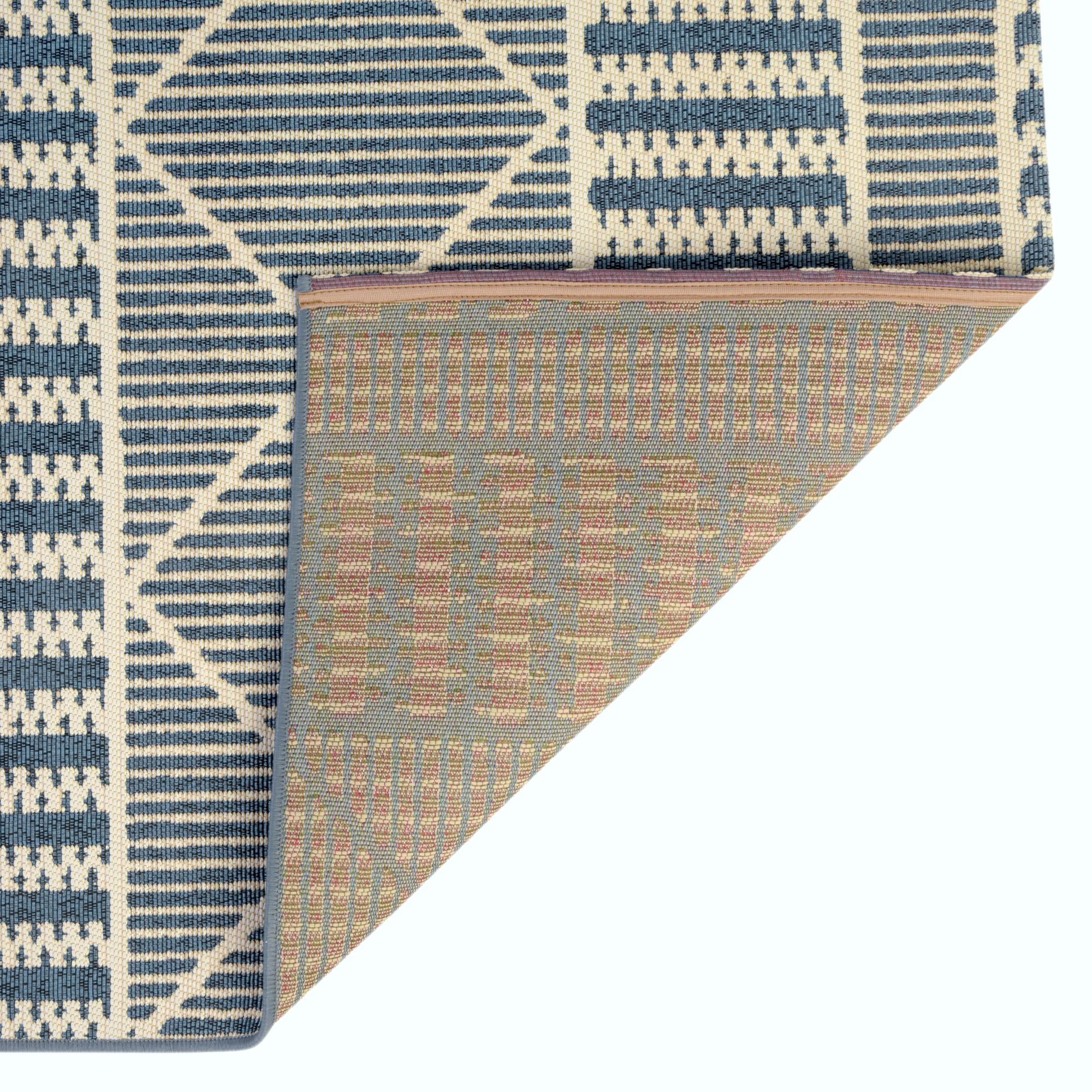 2' x 3' Easy-Clean Lattice Indoor / Outdoor Rug