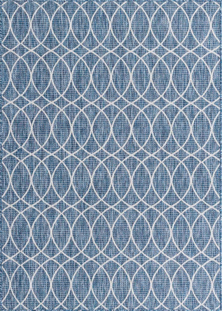 5' 3 x 8' Easy-Clean Lattice Indoor / Outdoor Rug