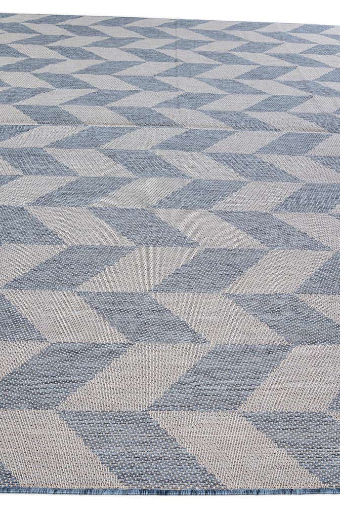 9' 2 x 12' 5 Easy-Clean Modern Indoor / Outdoor Rug