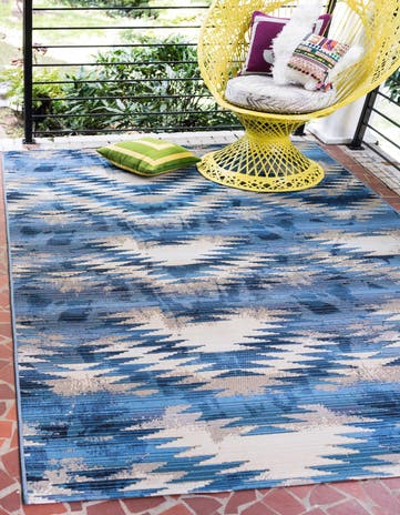 2' 2 x 3' Easy-Clean Modern Indoor / Outdoor Rug
