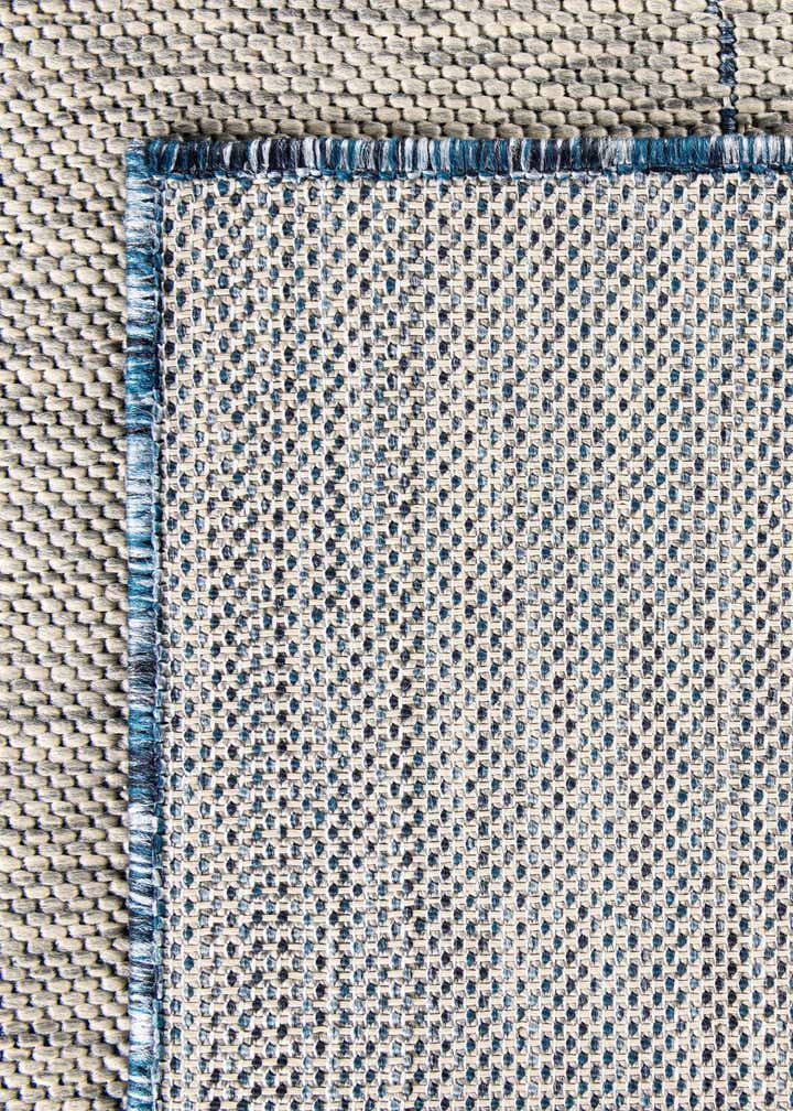 7' x 10' Easy-Clean Modern Indoor / Outdoor Rug