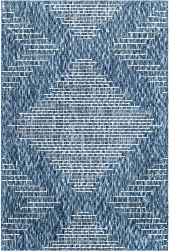 4' x 6' Easy-Clean Modern Indoor / Outdoor Rug