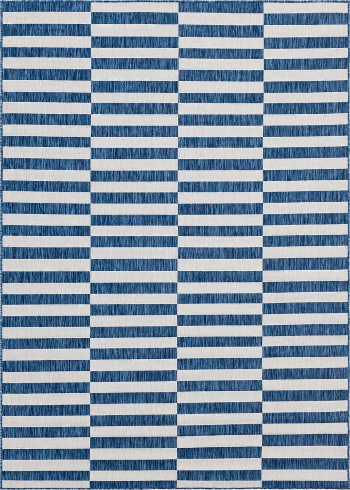 7' x 10' Easy-Clean Ribbon Indoor / Outdoor Rug