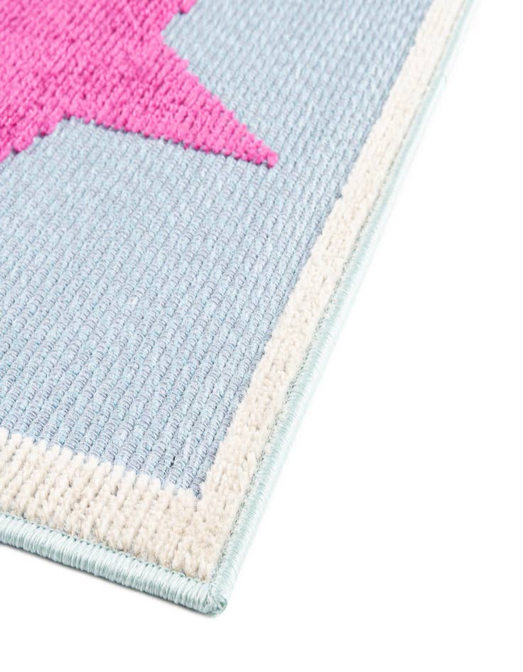 Detail image of 5' 3 x 7' 7  Washable  Indoor / Outdoor Rug