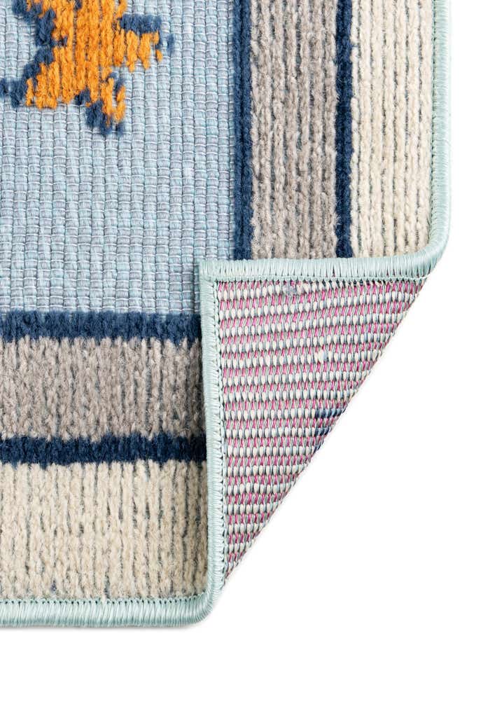 5' 3 x 7' 7 Easy-Clean Indoor / Outdoor Rug