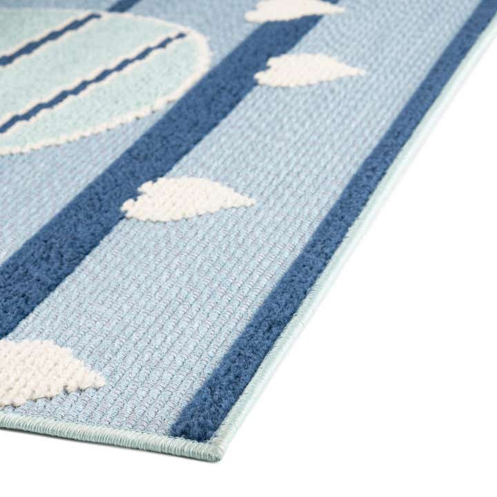 5' 3 x 7' 7 Easy-Clean Indoor / Outdoor Rug